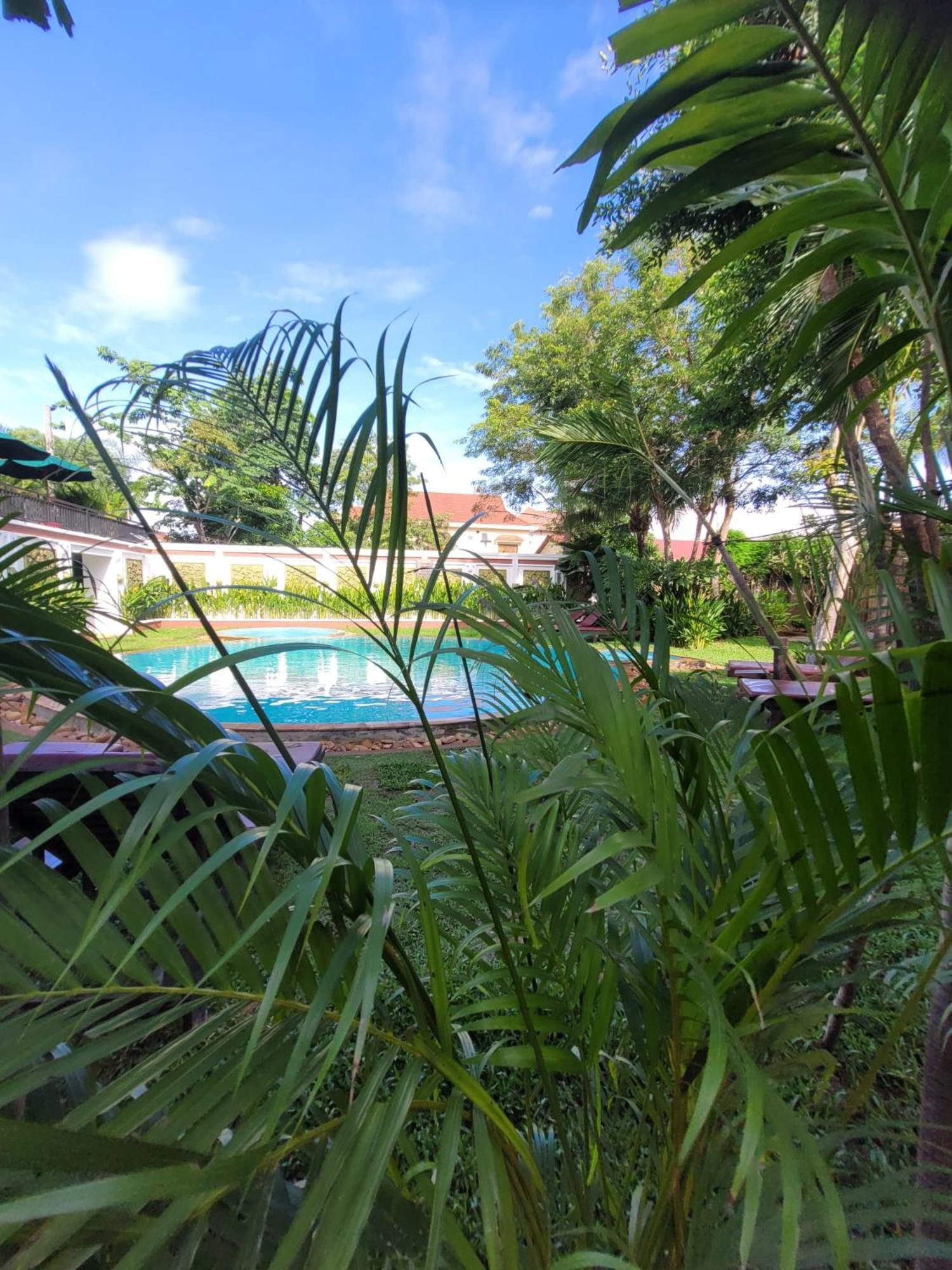 Bamboo Retreat Villa Siem Reap Bagian luar foto